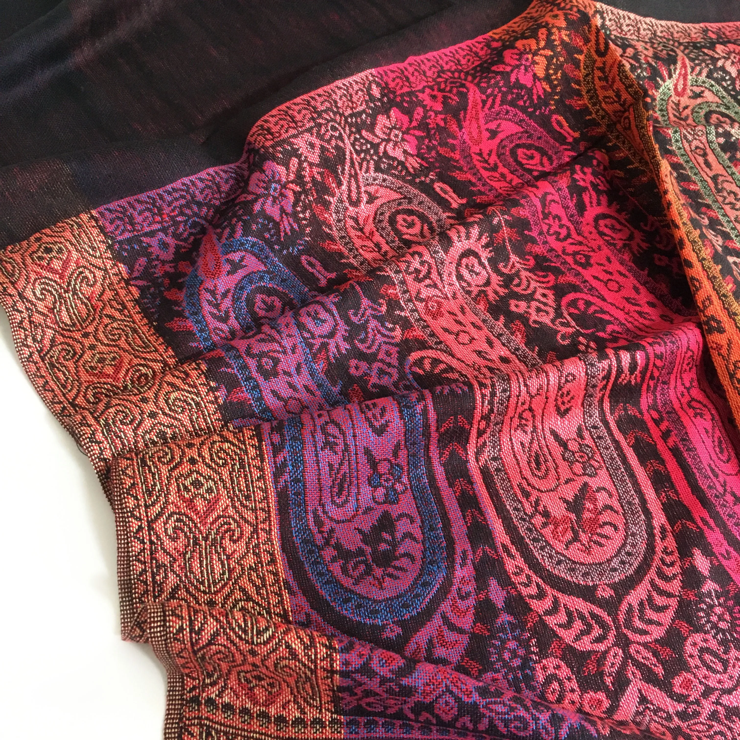 LARGE BLACK RAINBOW MULTI COLOUR PAISLEY PRINT PASHMINA SHAWL SCARF